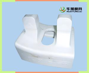 模具